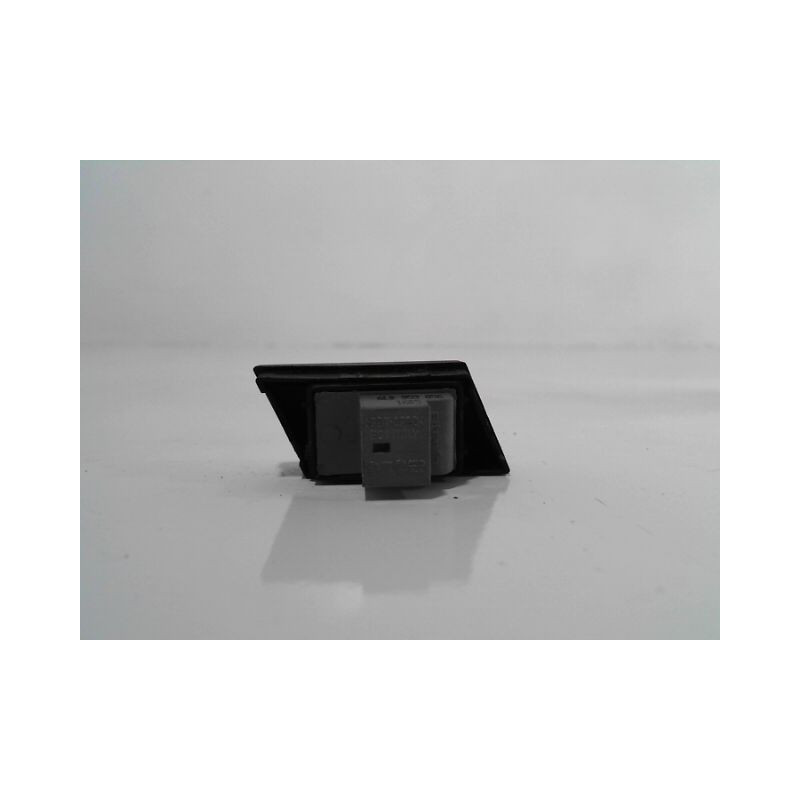 COMMANDE LEVE-GLACE PORTE AVD SEAT IBIZA 2002-2006