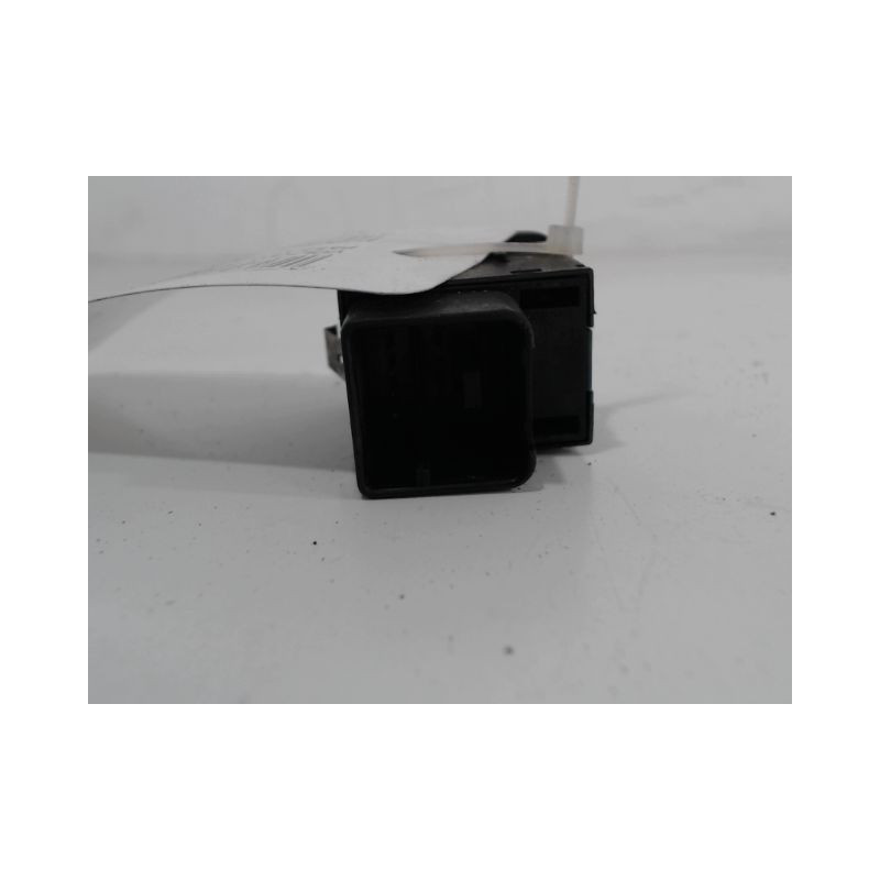 INTERIEUR COMMANDE FREIN A MAIN VOLKSWAGEN PASSAT 2010-