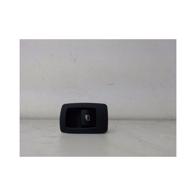 COMMANDE LEVE-GLACE PORTE ARG B.M.W. SERIE 3