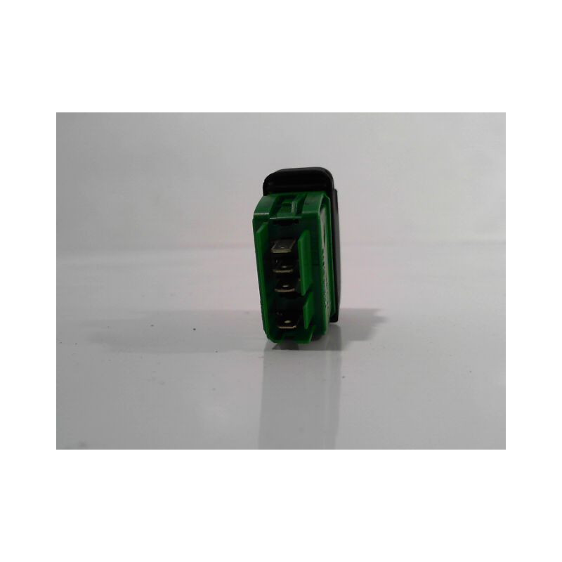 COMMANDE LEVE-GLACE PORTE AVD TOYOTA AYGO 3P