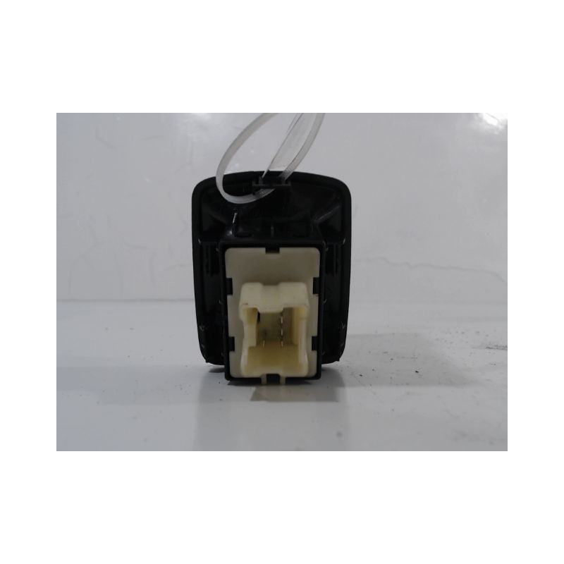 COMMANDE LEVE-GLACE PORTE AVD RENAULT KANGOO -2008