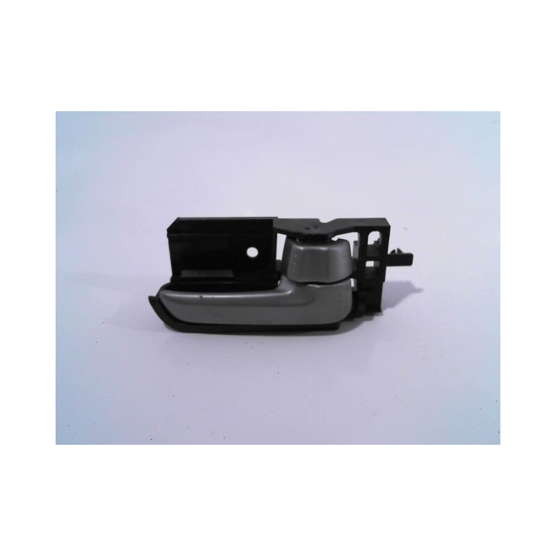 POIGNEE INTERIEURE PORTE AVANT DROIT SUZUKI SWIFT 3P