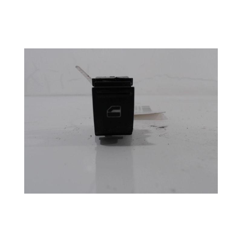 COMMANDE LEVE-GLACE PORTE ARD VOLKSWAGEN POLO 2009-