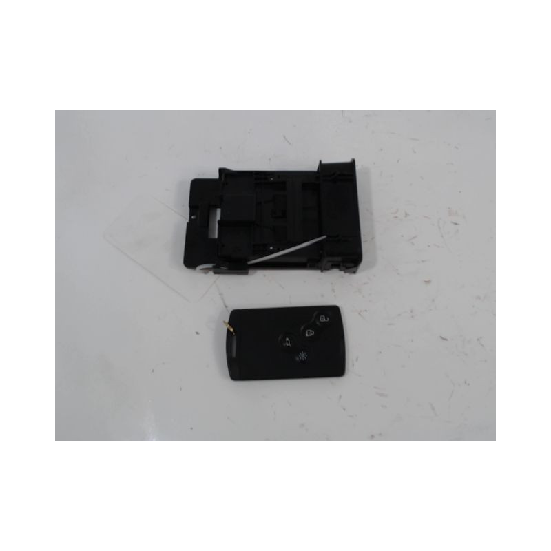 LECTEUR DE CARTE RENAULT LAGUNA III 2009-