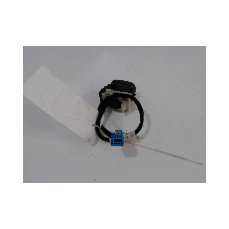 COMMANDE LEVE-GLACE PORTE AVD MERCEDES CLASSE C 2000-