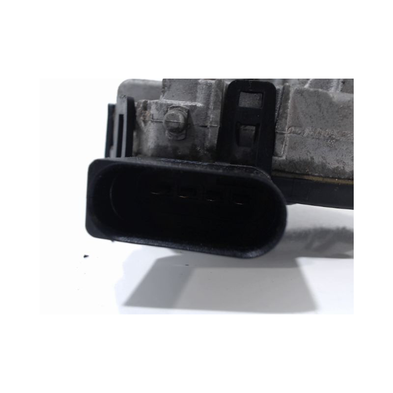 MOTEUR ESSUIE-GLACE AVANT FORD FOCUS