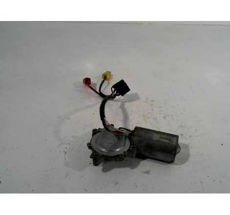 MOTEUR ESSUIE-GLACE AR