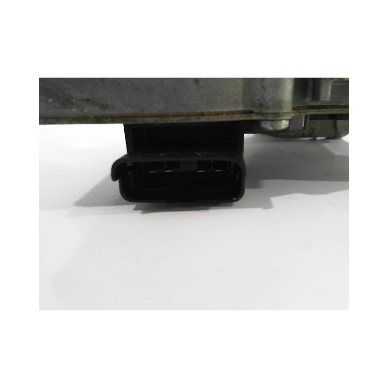 MOTEUR ESSUIE-GLACE AVANT CITROEN C4 04-08