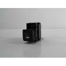 COMMANDE LEVE-GLACE PORTE AVD PEUGEOT 406 BREAK 99-04