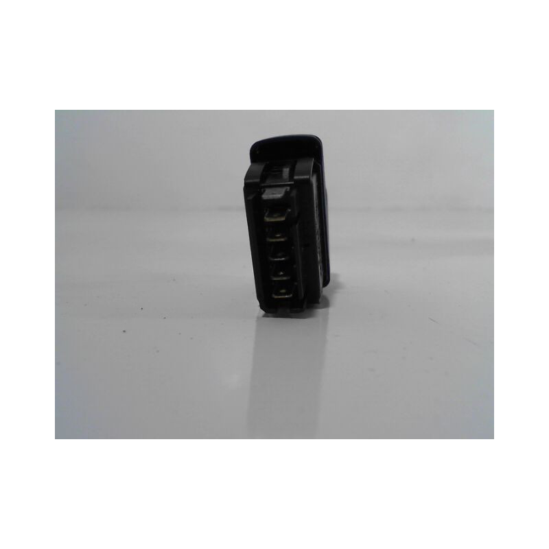 COMMANDE LEVE-GLACE PORTE AVD RENAULT TWINGO 93-98