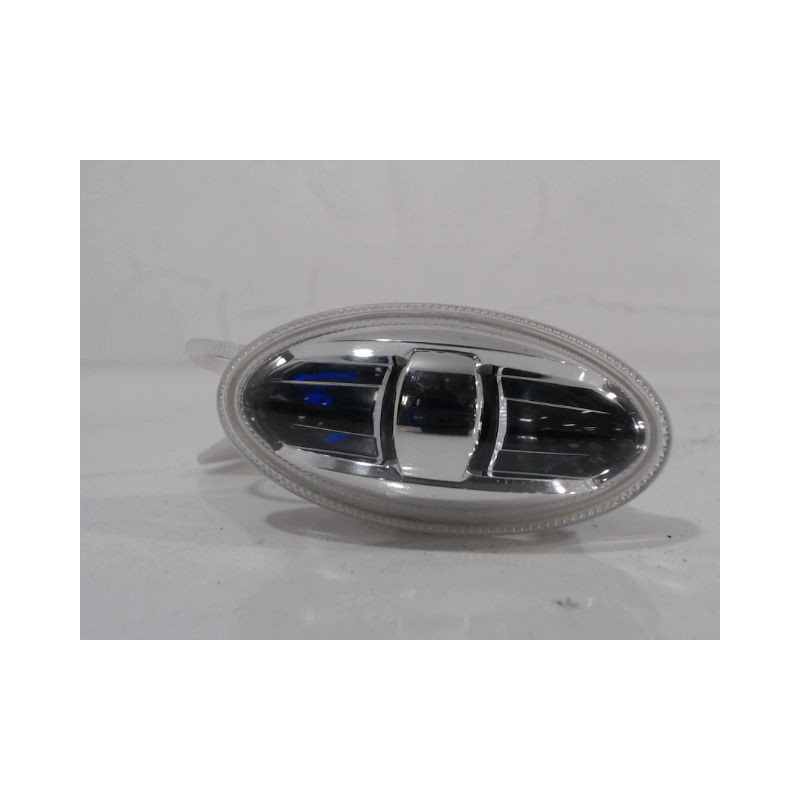 REPETITEUR AILE GAUCHE CITROEN C-CROSSER 2007-