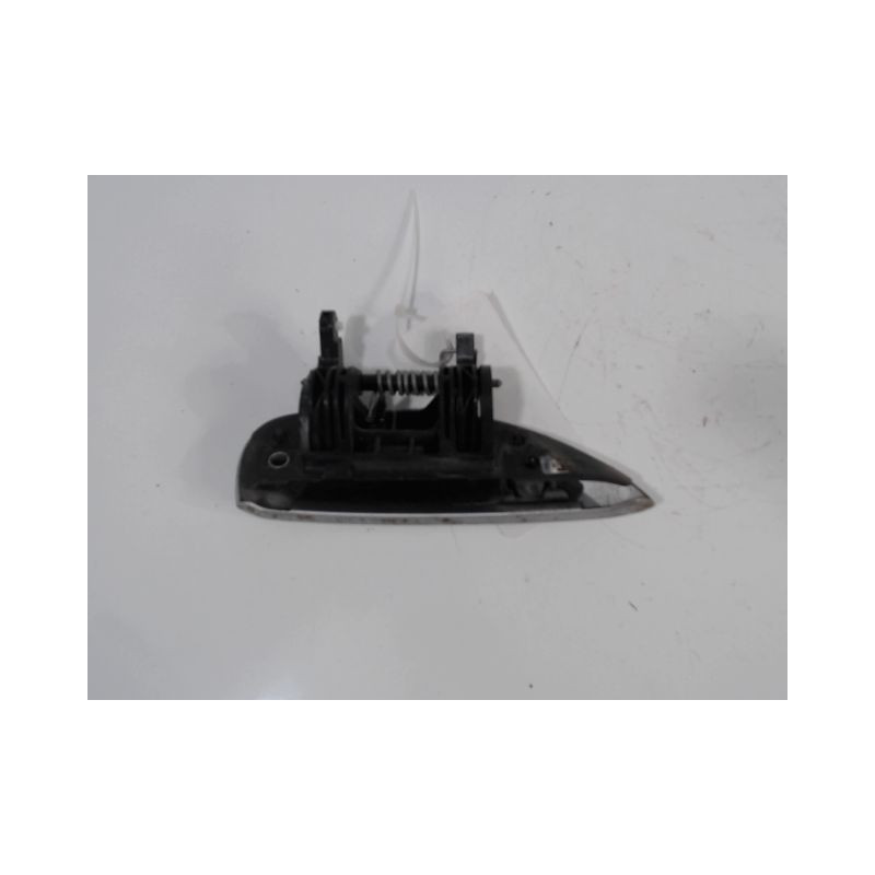 POIGNEE EXTERIEURE PORTE ARRIERE GAUCHE DACIA LOGAN 08-