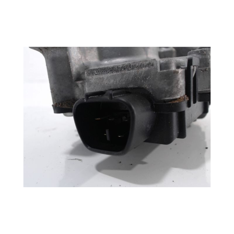 MOTEUR ESSUIE-GLACE AVANT SUZUKI SWIFT -03/05