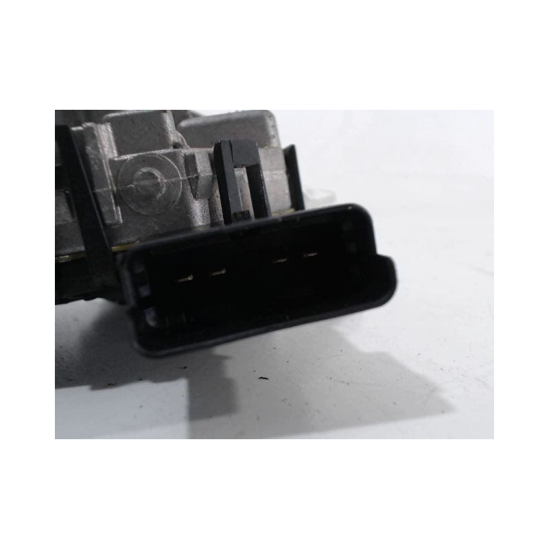 MOTEUR ESSUIE-GLACE AVANT PEUGEOT 208