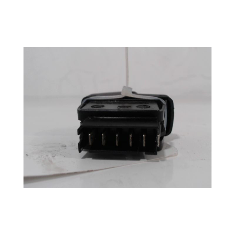 COMMANDE LEVE-GLACE PORTE AVD RENAULT CLIO II PH.1 98-2001
