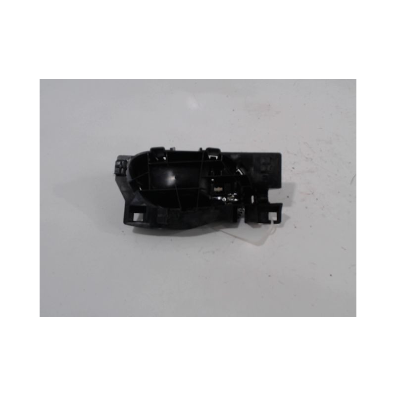 POIGNEE INTERIEURE PORTE AVANT GAUCHE PEUGEOT 5008 2009-