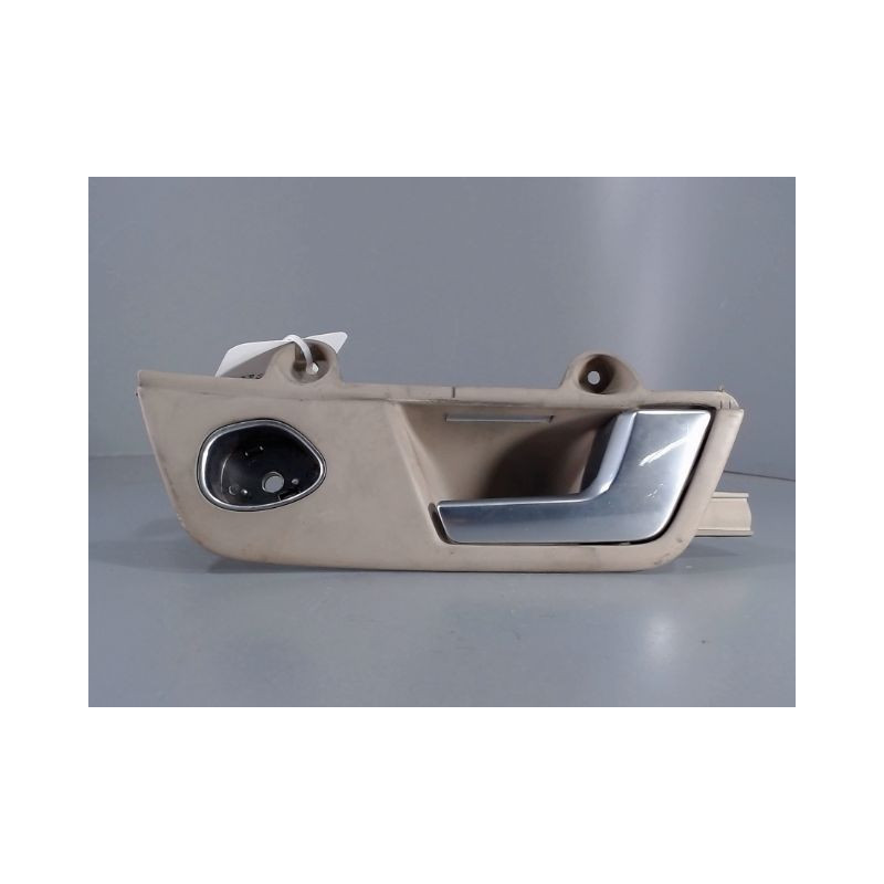 POIGNEE INTERIEURE PORTE AVANT DROIT AUDI A4 2001-