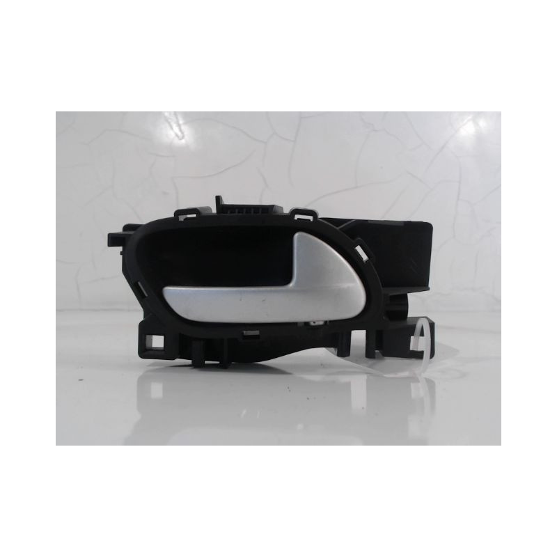 POIGNEE INTERIEURE PORTE AVANT DROIT PEUGEOT 207 5P