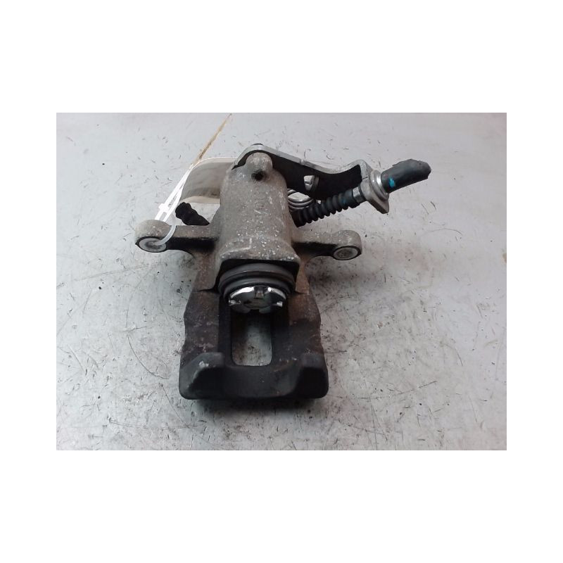 ETRIER DE FREIN ARRIERE GAUCHE HYUNDAI I 20 2009-