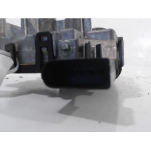 MOTEUR ESSUIE-GLACE AVANT PEUGEOT 2008