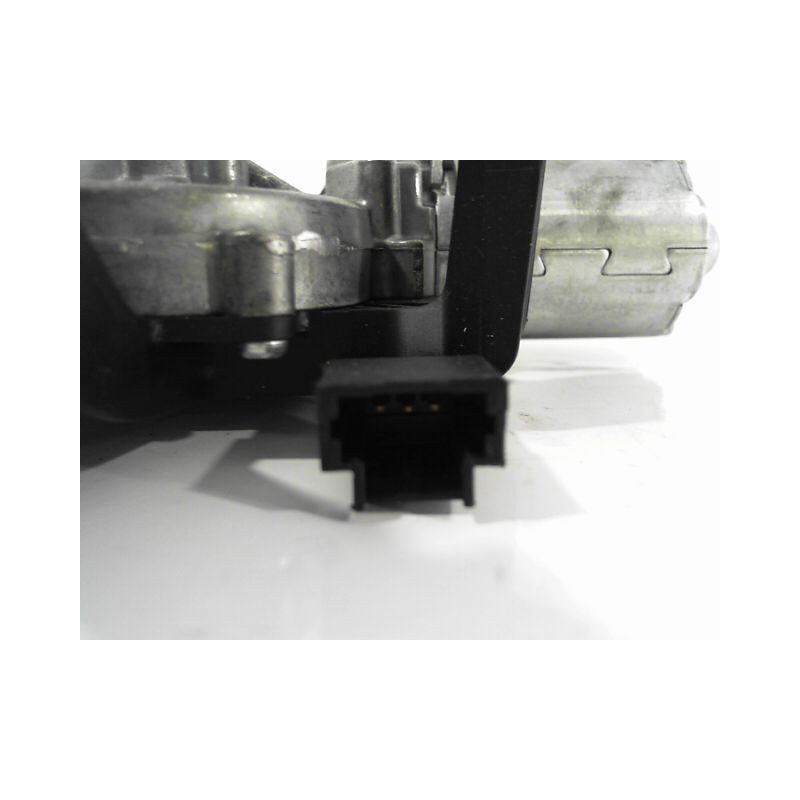 MOTEUR ESSUIE-GLACE ARRIERE PEUGEOT 207 5P