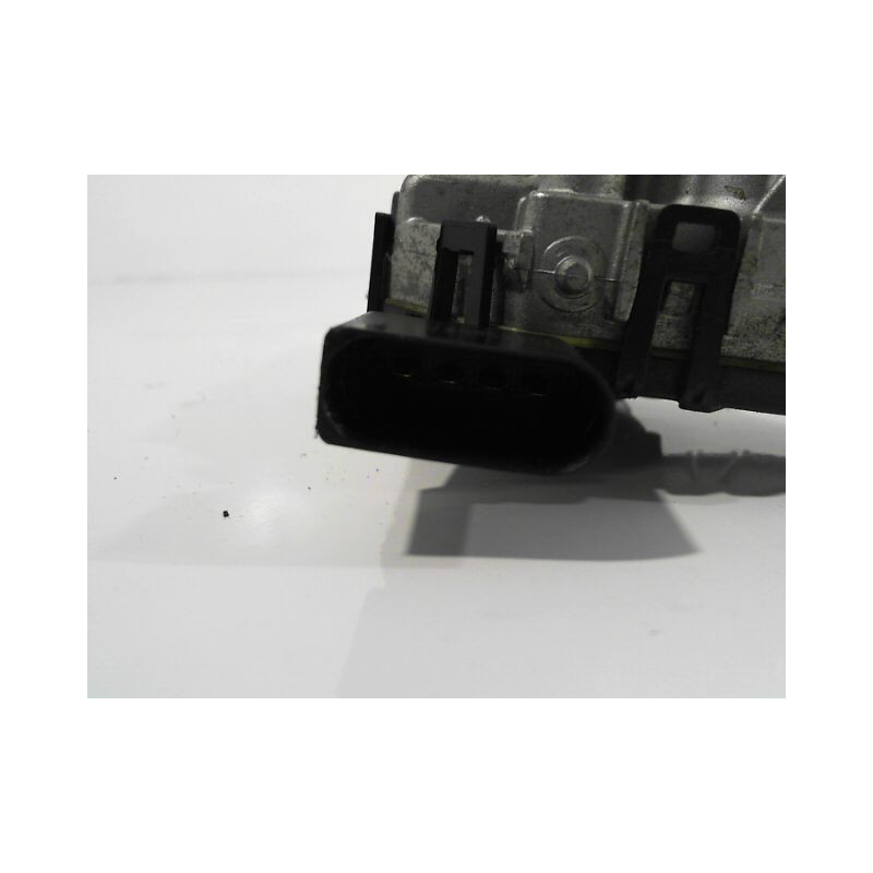 MOTEUR ESSUIE-GLACE AVANT SEAT IBIZA 2006-