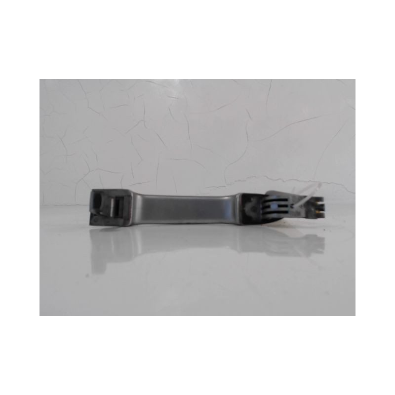 POIGNEE EXTERIEURE PORTE ARRIERE GAUCHE RENAULT CLIO III 2005-