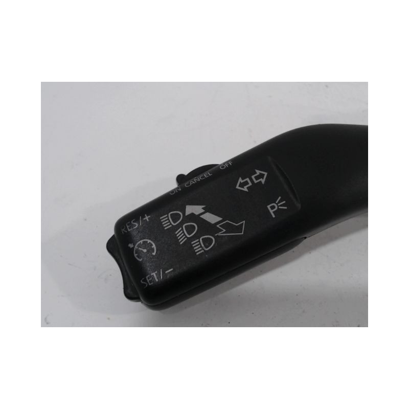 COMMANDE CLIGNOTANT VOLKSWAGEN GOLF VI 2008-