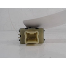 COMMANDE LEVE-GLACE PORTE AVD DACIA LOGAN 08-