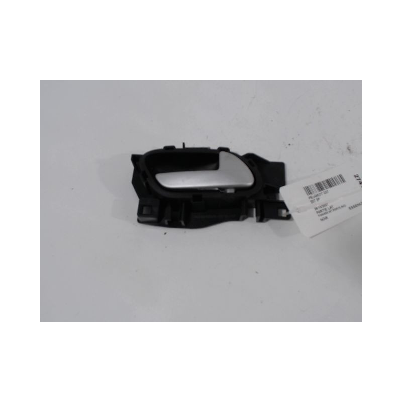 POIGNEE INTERIEURE PORTE AVANT DROIT PEUGEOT 207 3P