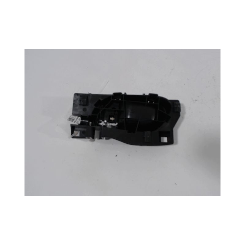 POIGNEE INTERIEURE PORTE AVANT DROIT PEUGEOT 207 3P