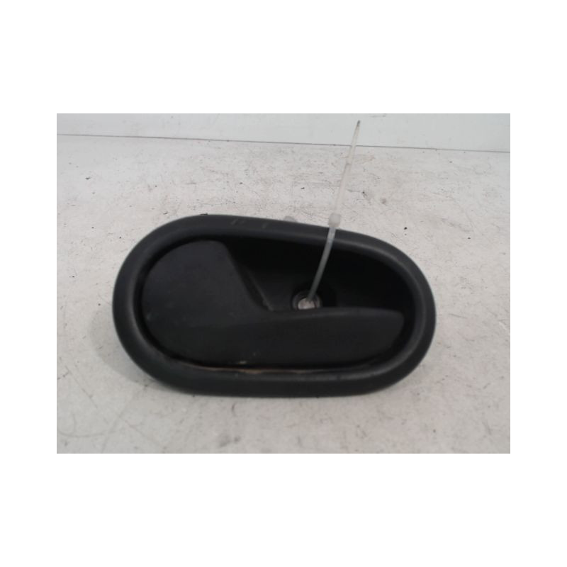 POIGNEE INTERIEURE PORTE AVANT GAUCHE DACIA SANDERO