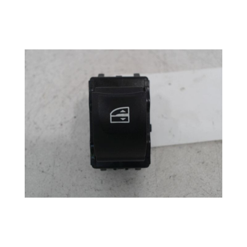 COMMANDE LEVE-GLACE PORTE AVD RENAULT LAGUNA