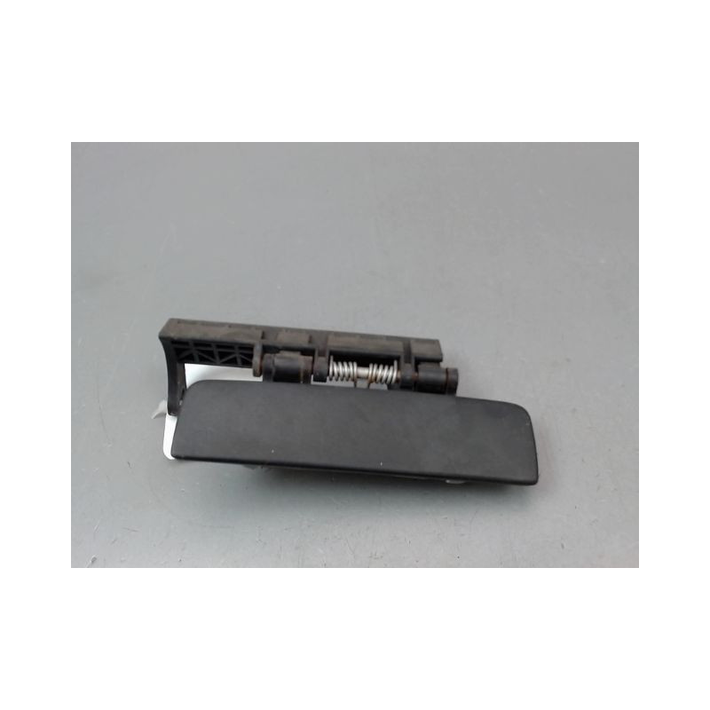 POIGNEE EXTERIEURE PORTE AVANT DROIT PEUGEOT 306 Phase 1 1993-1997