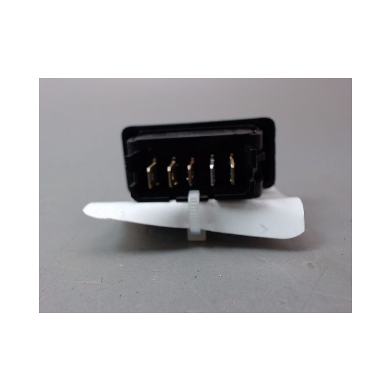 COMMANDE LEVE-GLACE PORTE AVG DACIA LOGAN BERL. I Phase 1 2005-2008