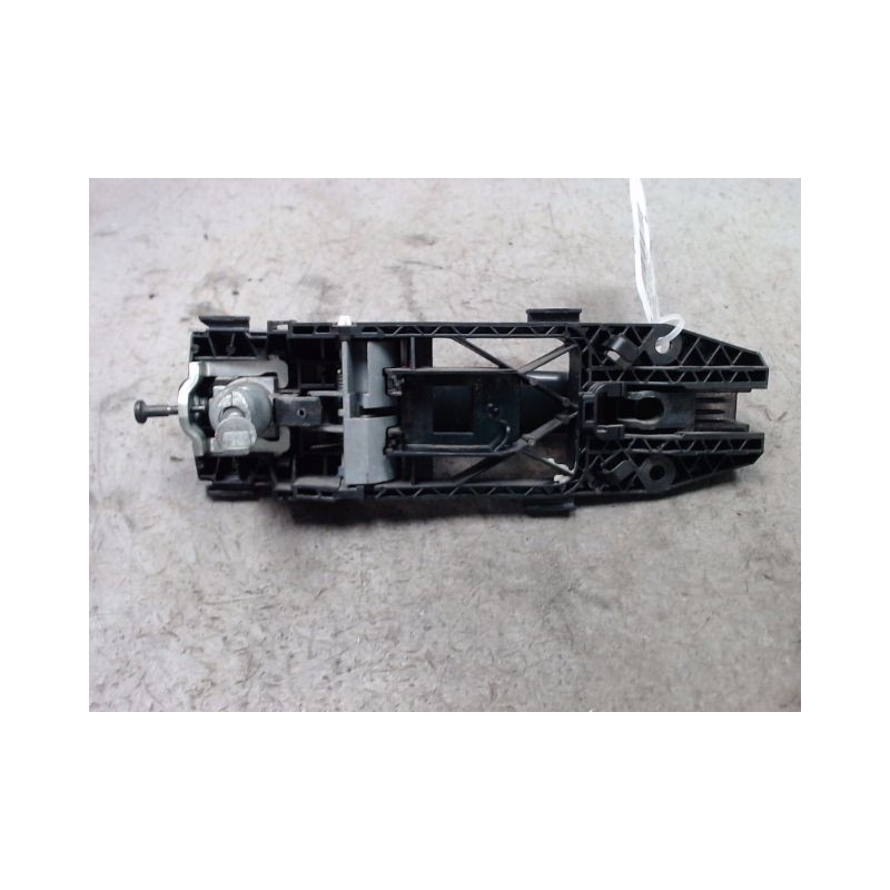 POIGNEE EXTERIEURE PORTE AVANT GAUCHE VOLKSWAGEN POLO 2009-