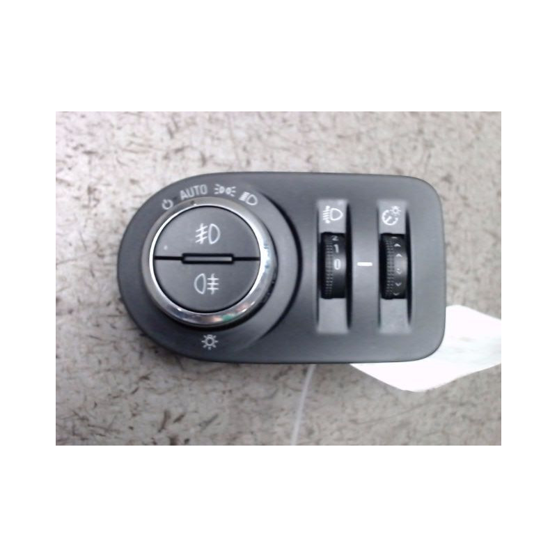 COMMANDE ECLAIRAGE OPEL CORSA