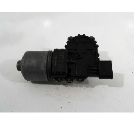 MOTEUR ESSUIE-GLACE AV