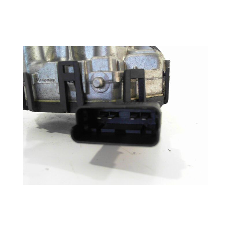 MOTEUR ESSUIE-GLACE AVANT PEUGEOT 206 5P