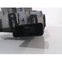 MOTEUR ESSUIE-GLACE AVANT PEUGEOT 2008