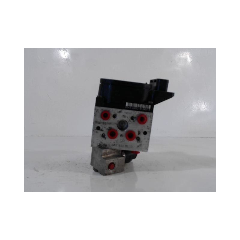 UNITE HYDRAULIQUE ABS MERCEDES E220