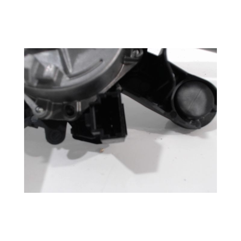 MOTEUR ESSUIE-GLACE ARRIERE PEUGEOT 2008