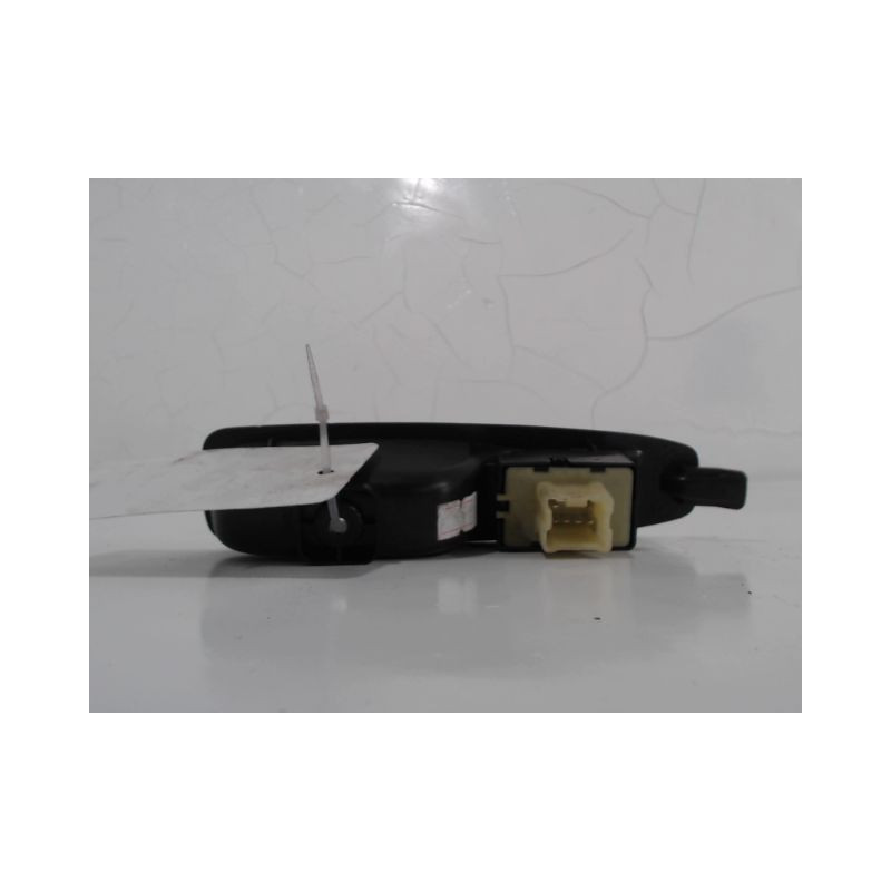 COMMANDE LEVE-GLACE PORTE ARG RENAULT CLIO IV 2012-