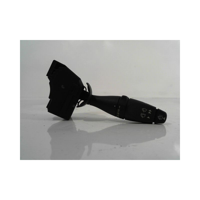 COMMANDE ESSUIE GLACE FORD FIESTA 2005-