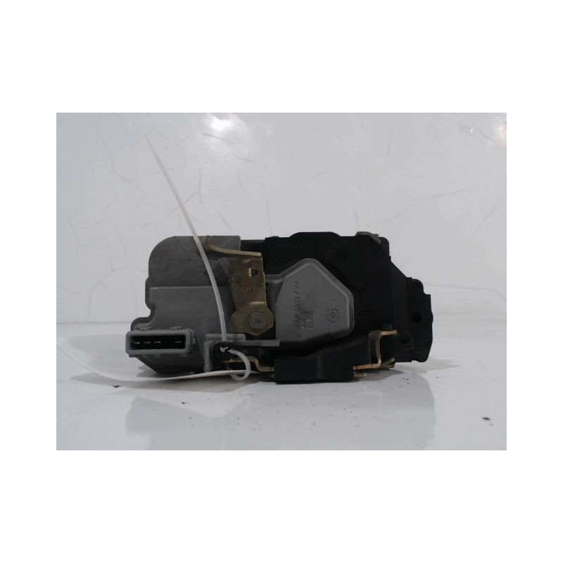 SYSTEME CONDAMNATION ARRIERE GAUCHE PEUGEOT 306 97-2001