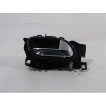POIGNEE INTERIEURE PORTE AVANT DROIT PEUGEOT 5008 2009-