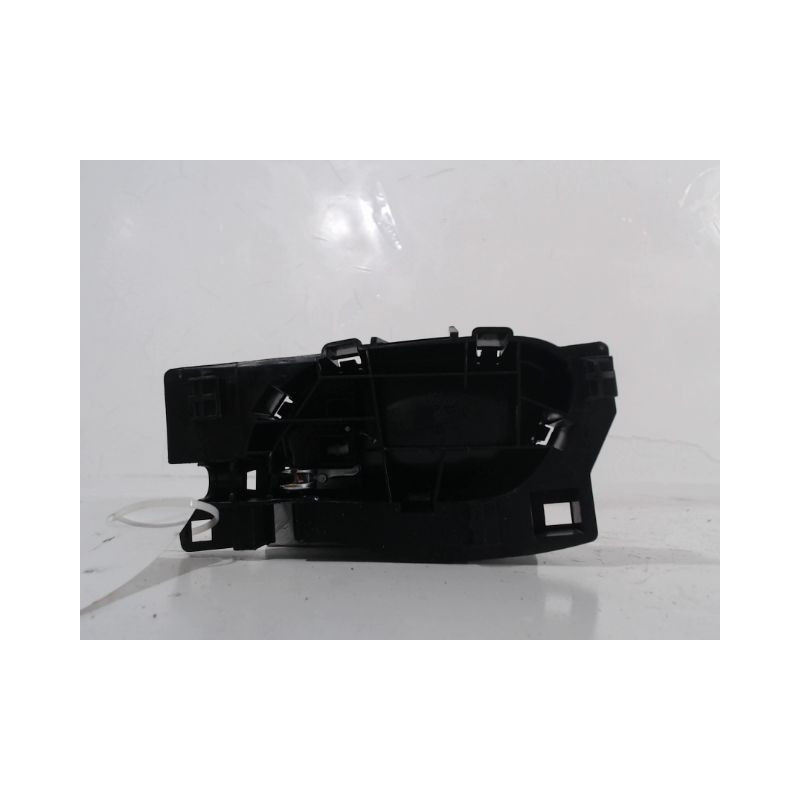 POIGNEE INTERIEURE PORTE AVANT DROIT PEUGEOT 5008 2009-