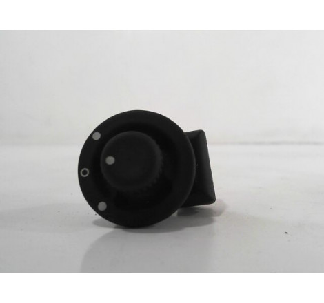 COMMANDE RETROVISSEUR EXT ELECTRIQUE