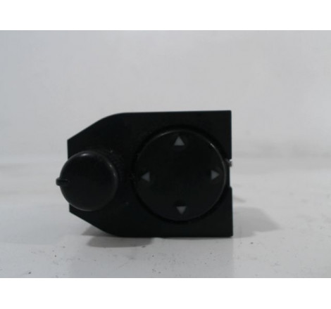 COMMANDE RETROVISSEUR EXT ELECTRIQUE