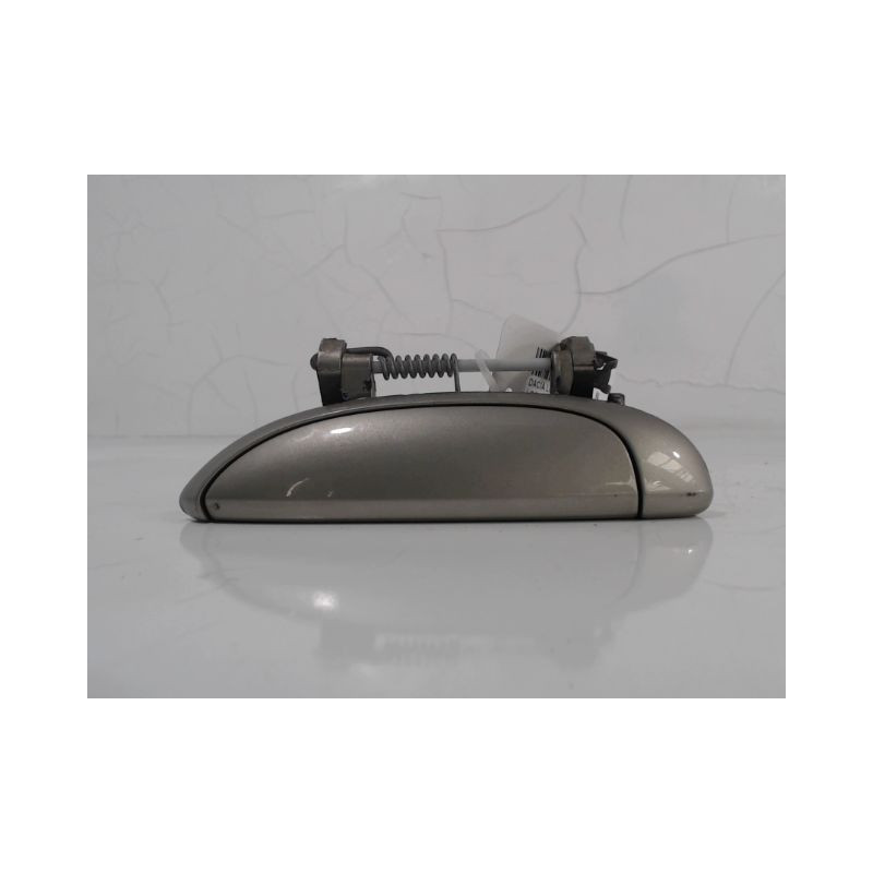 POIGNEE EXTERIEURE PORTE ARRIERE GAUCHE DACIA LOGAN MCV 2007-